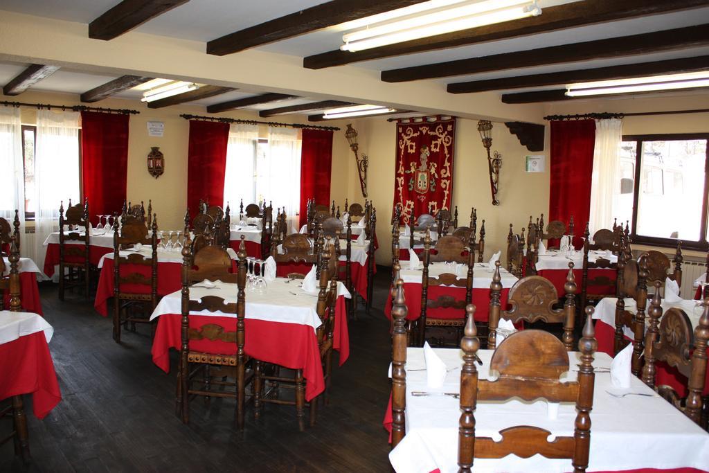 Hotel Restaurante Astorga Pradorrey Exterior photo